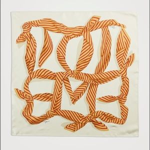 TOTÊME, Silk Scarf In Knotted Monogram Print, BN